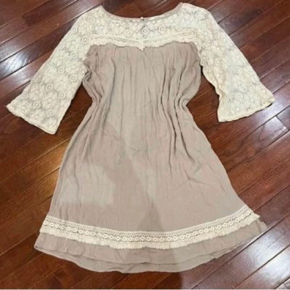Umgee mocha and lace boho dress size medium
